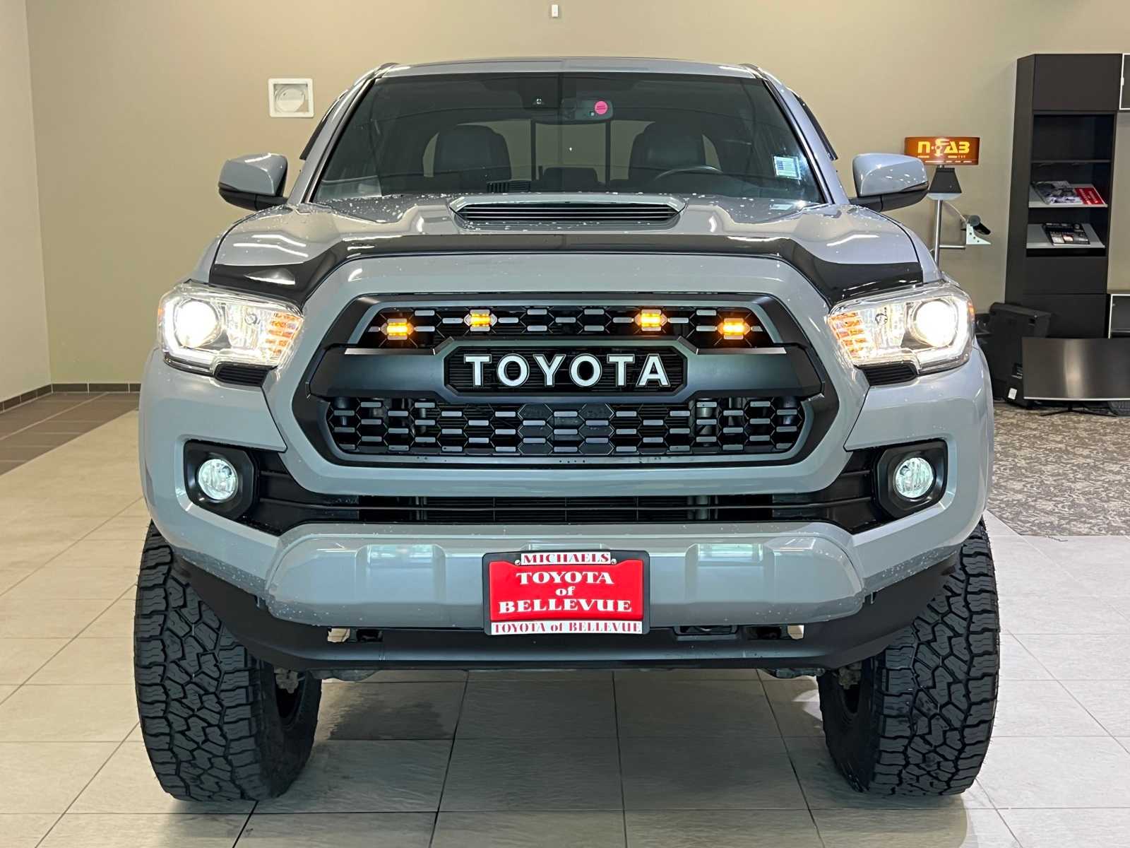 Thumbnail: 2020 Toyota Tacoma - 8