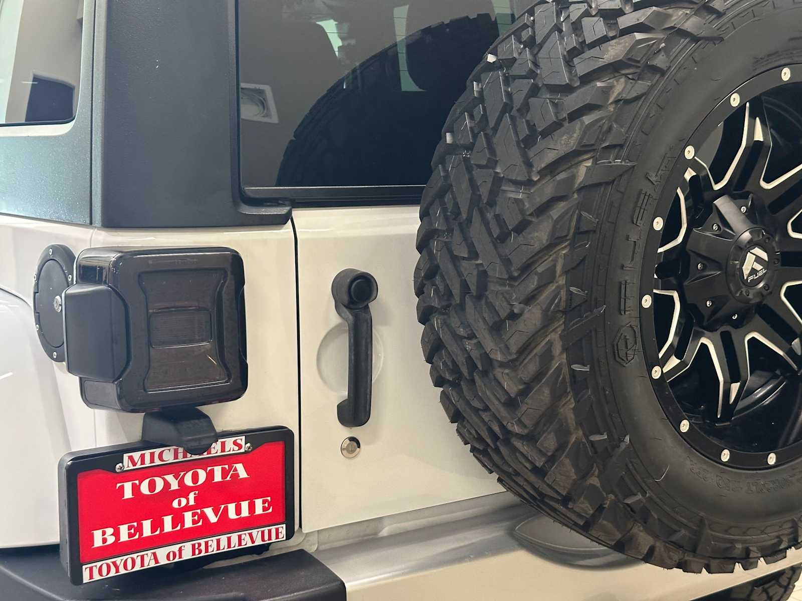 Thumbnail: 2013 Jeep Wrangler - 6