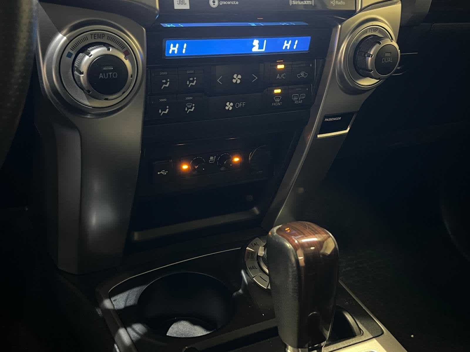 Thumbnail: 2022 Toyota 4Runner - 18