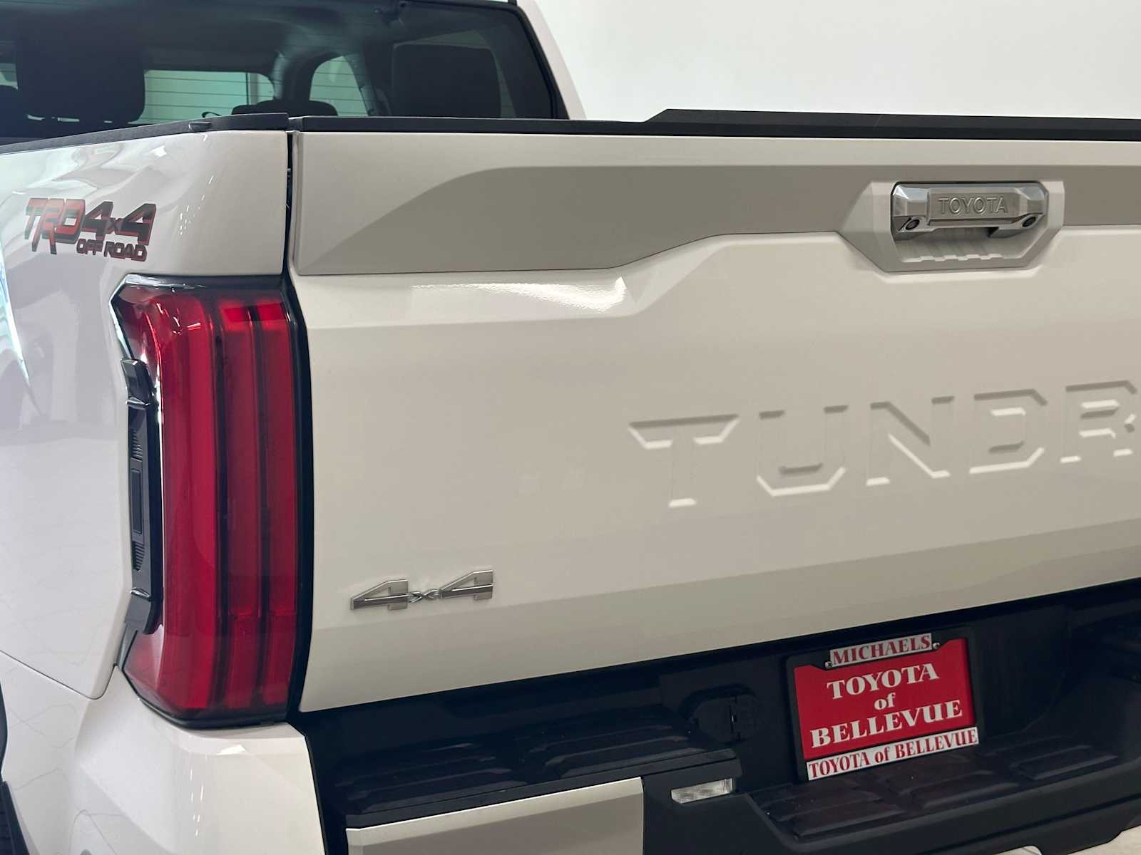 Thumbnail: 2023 Toyota Tundra - 8