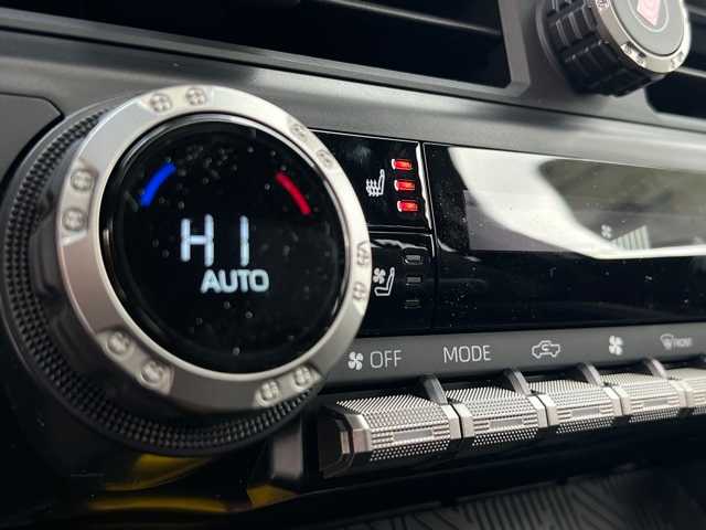 Thumbnail: 2024 Toyota Tacoma - 32