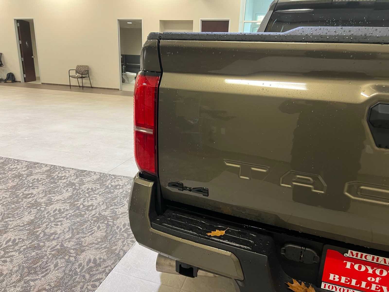 Thumbnail: 2025 Toyota Tacoma - 6