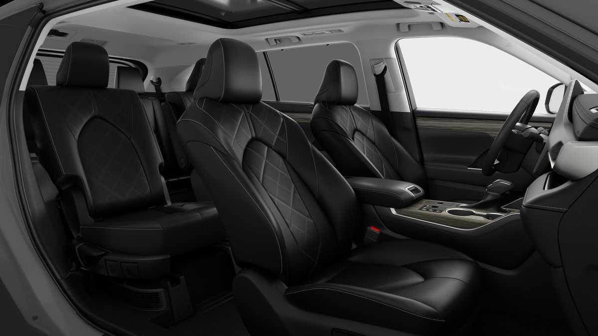 Thumbnail: 2026 Toyota Highlander - 19