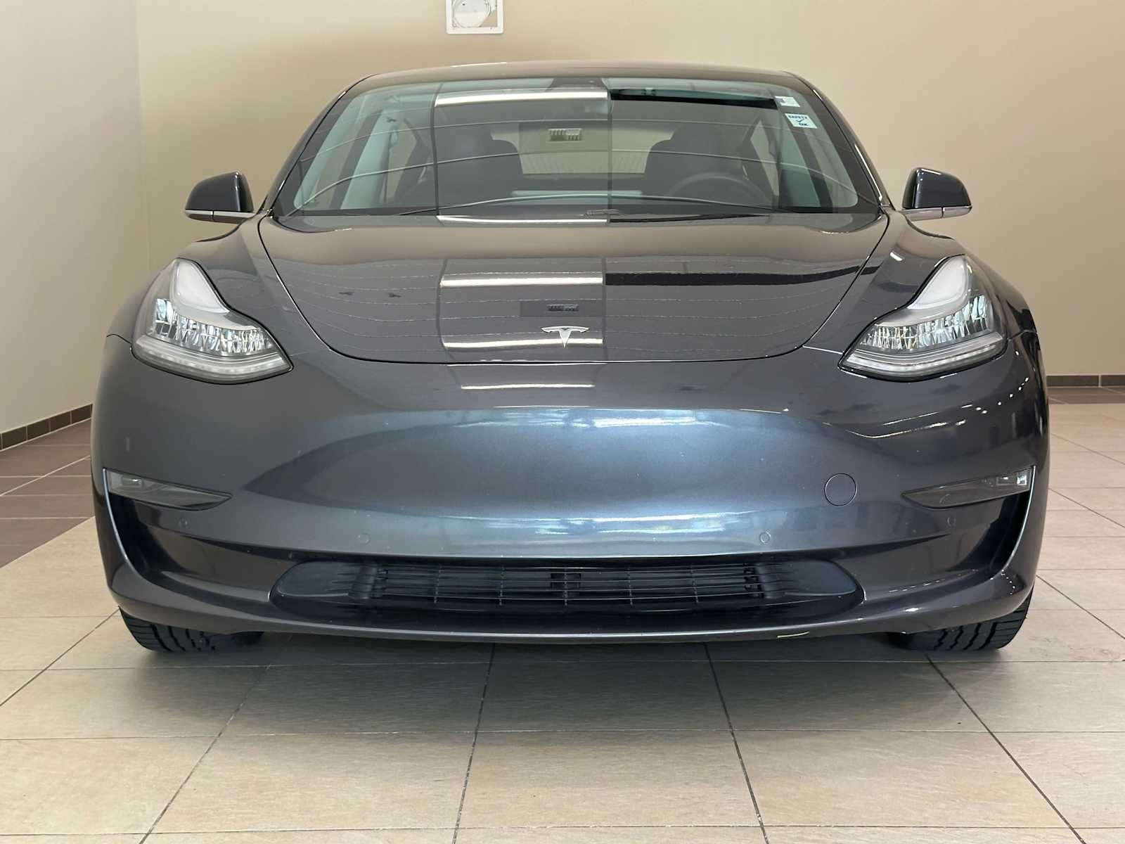 Thumbnail: 2020 Tesla Model 3 - 6
