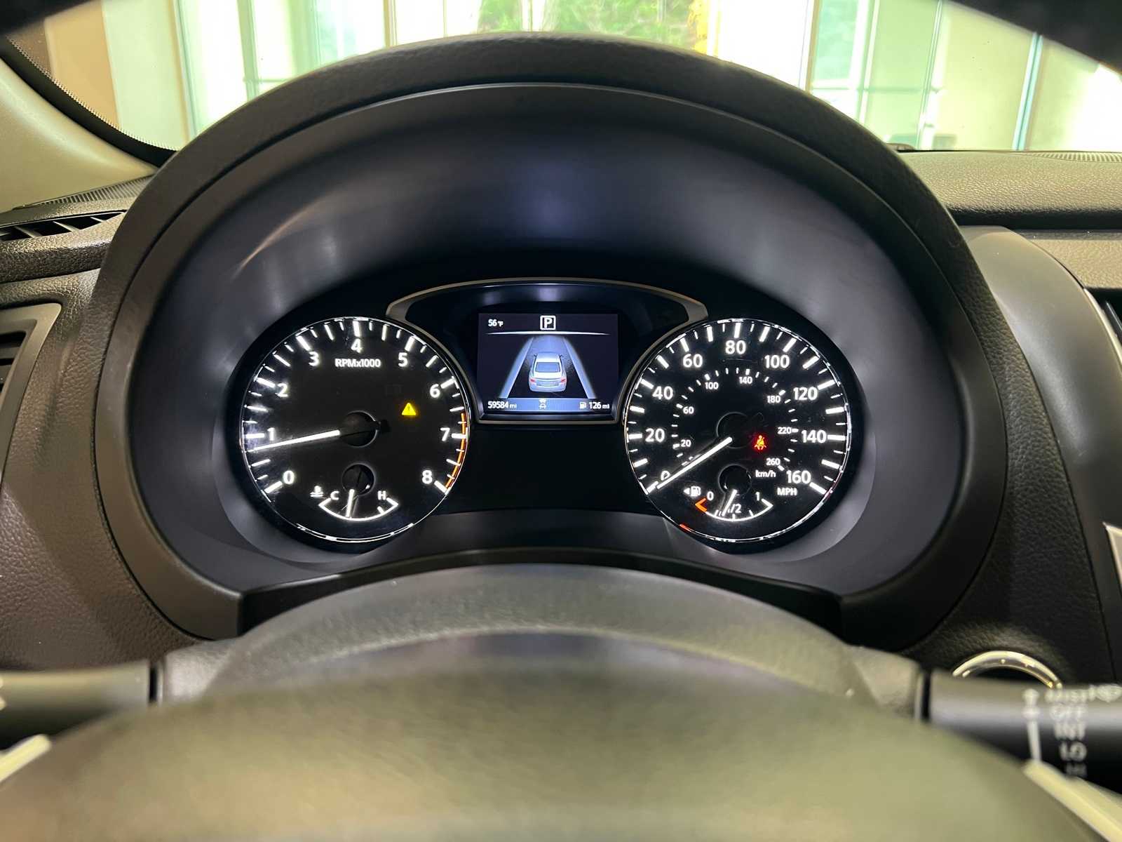 Thumbnail: 2018 Nissan Altima - 17