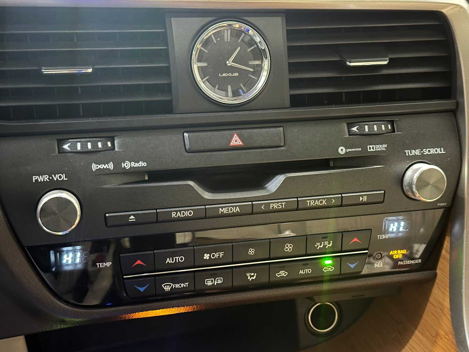 Thumbnail: 2016 Lexus RX - 15