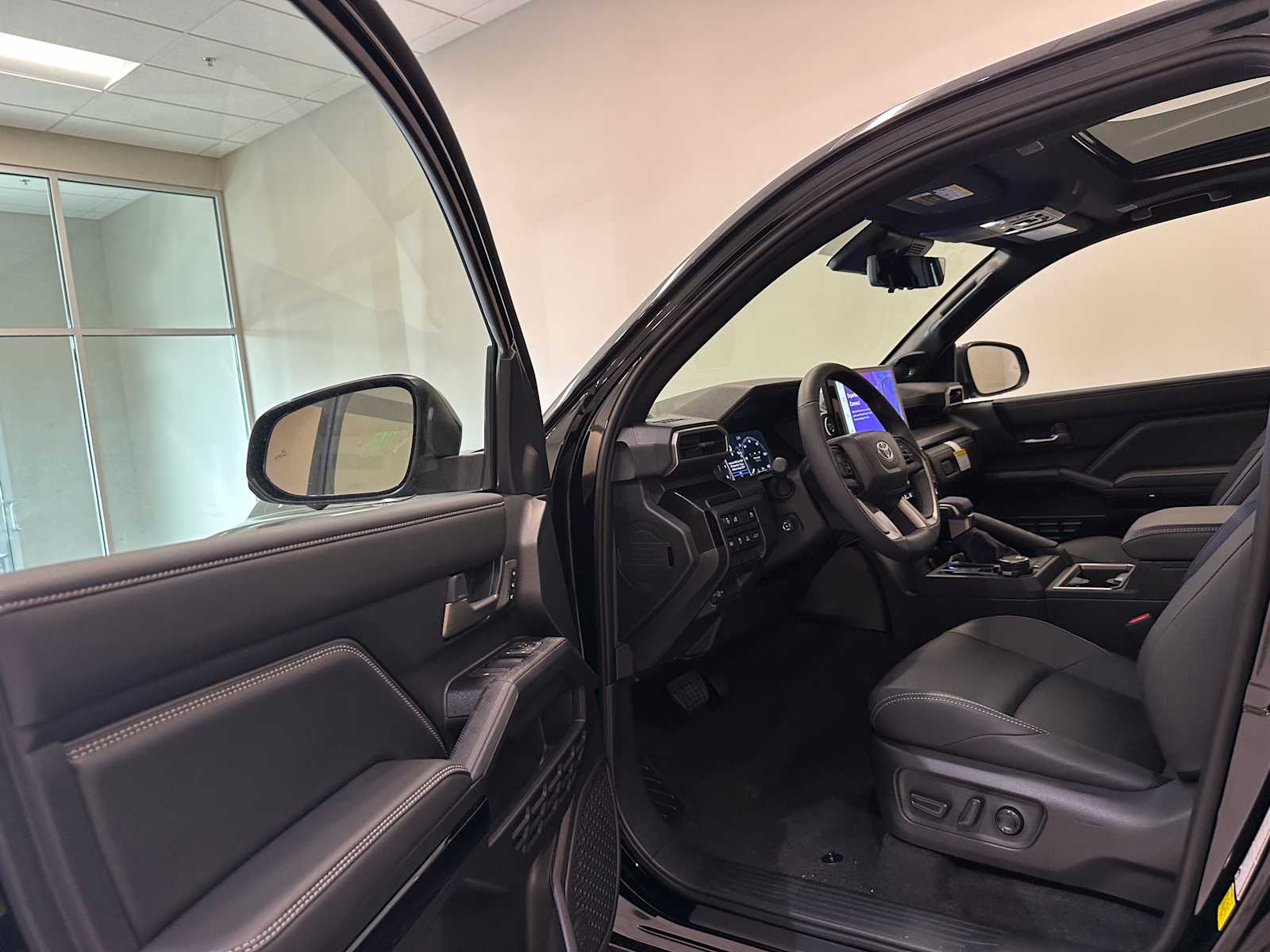 Thumbnail: 2026 Toyota 4Runner - 22