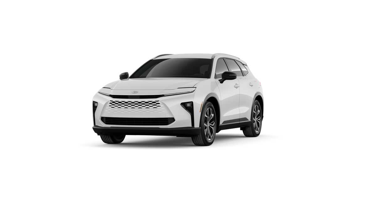 2026 Toyota Crown Signia XLE