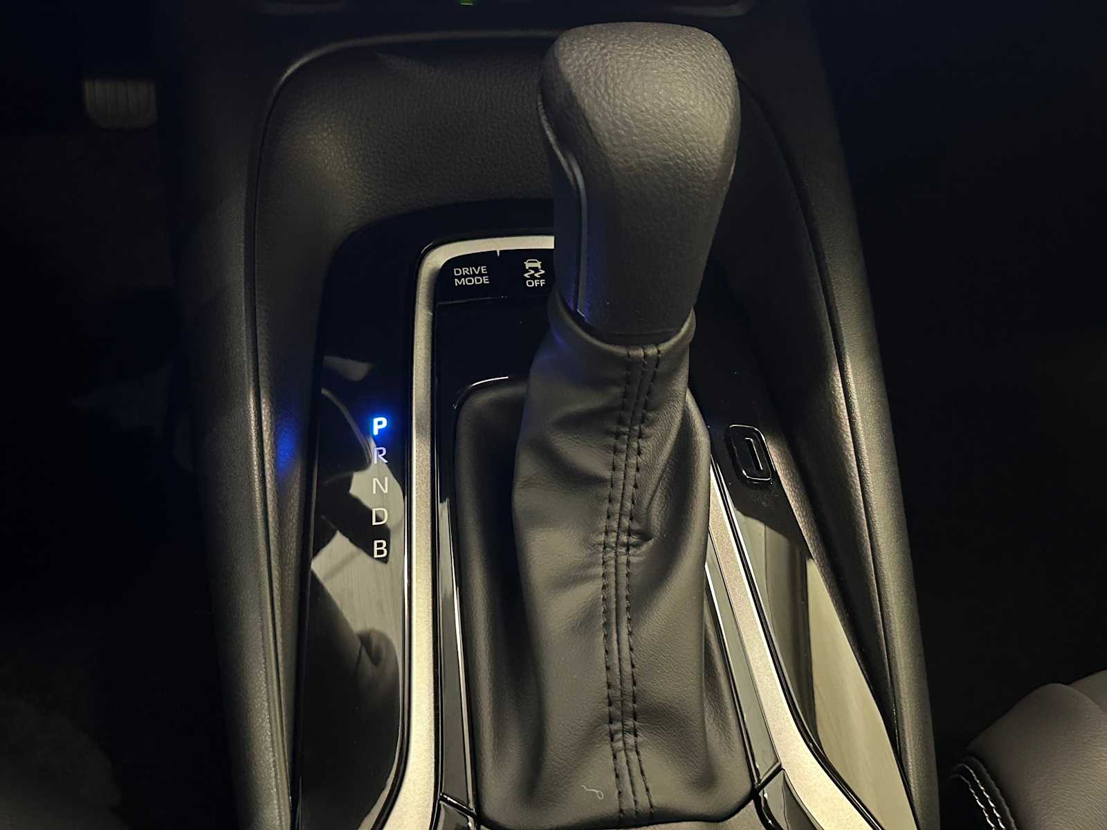 Thumbnail: 2026 Toyota Corolla - 18