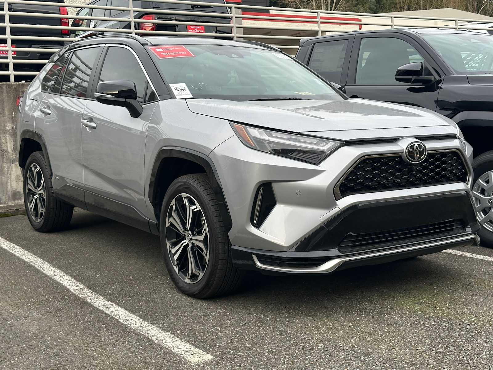 Thumbnail: 2025 Toyota RAV4 - 3