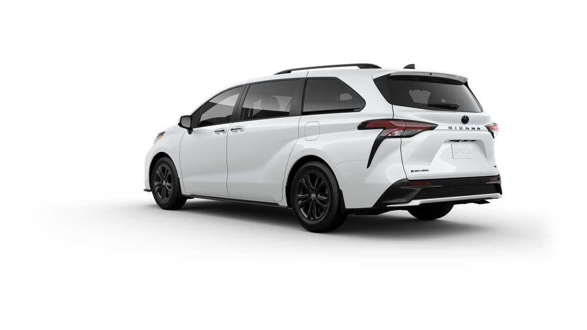 Thumbnail: 2025 Toyota Sienna - 6