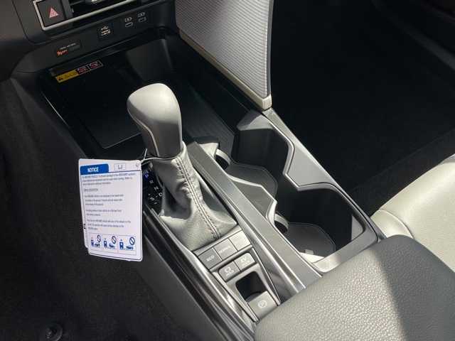 Thumbnail: 2025 Toyota Camry - 24