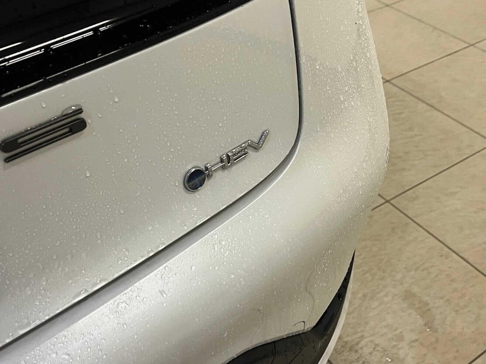 Thumbnail: 2024 Toyota Prius - 6