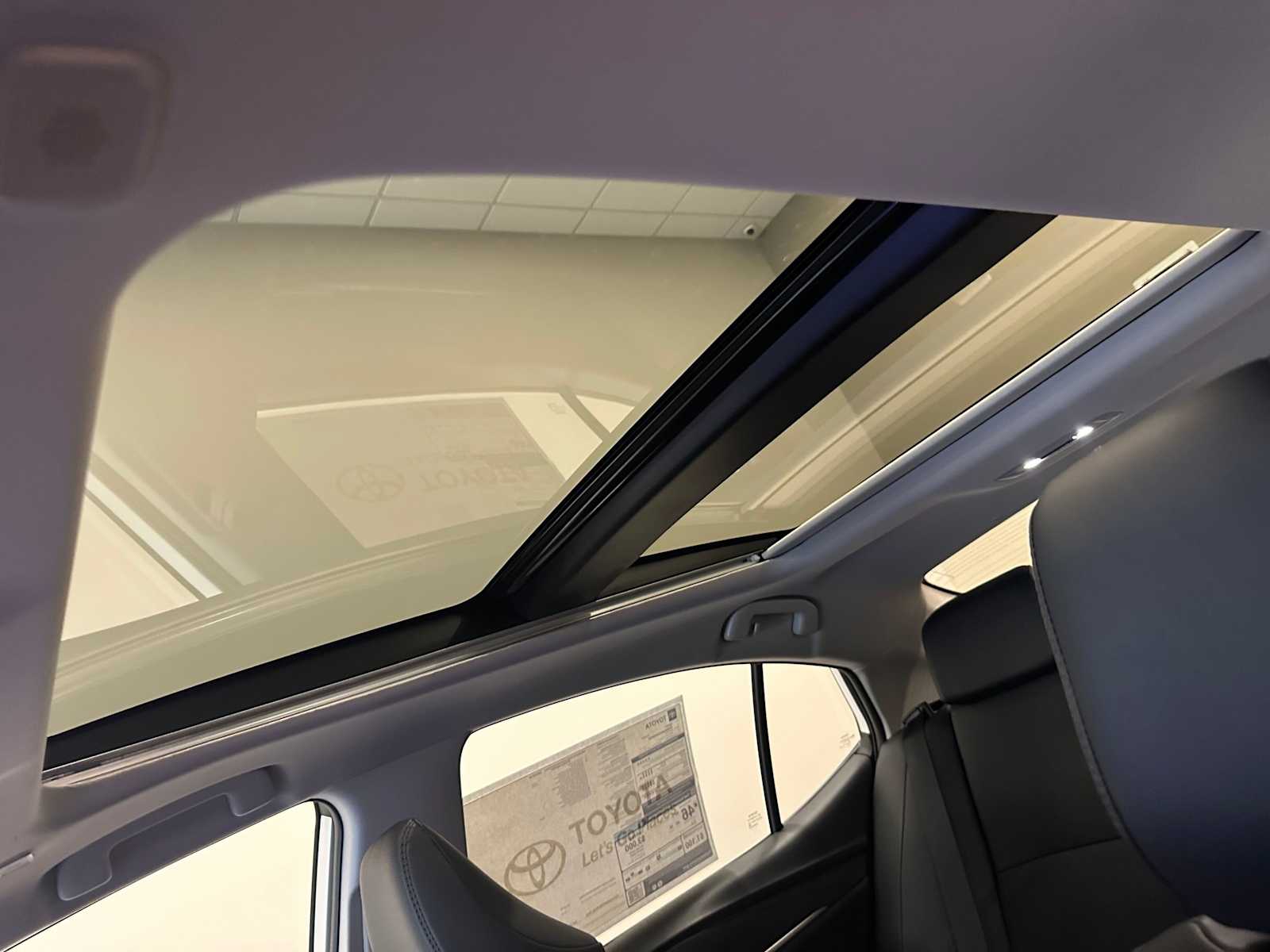 Thumbnail: 2026 Toyota Camry - 27