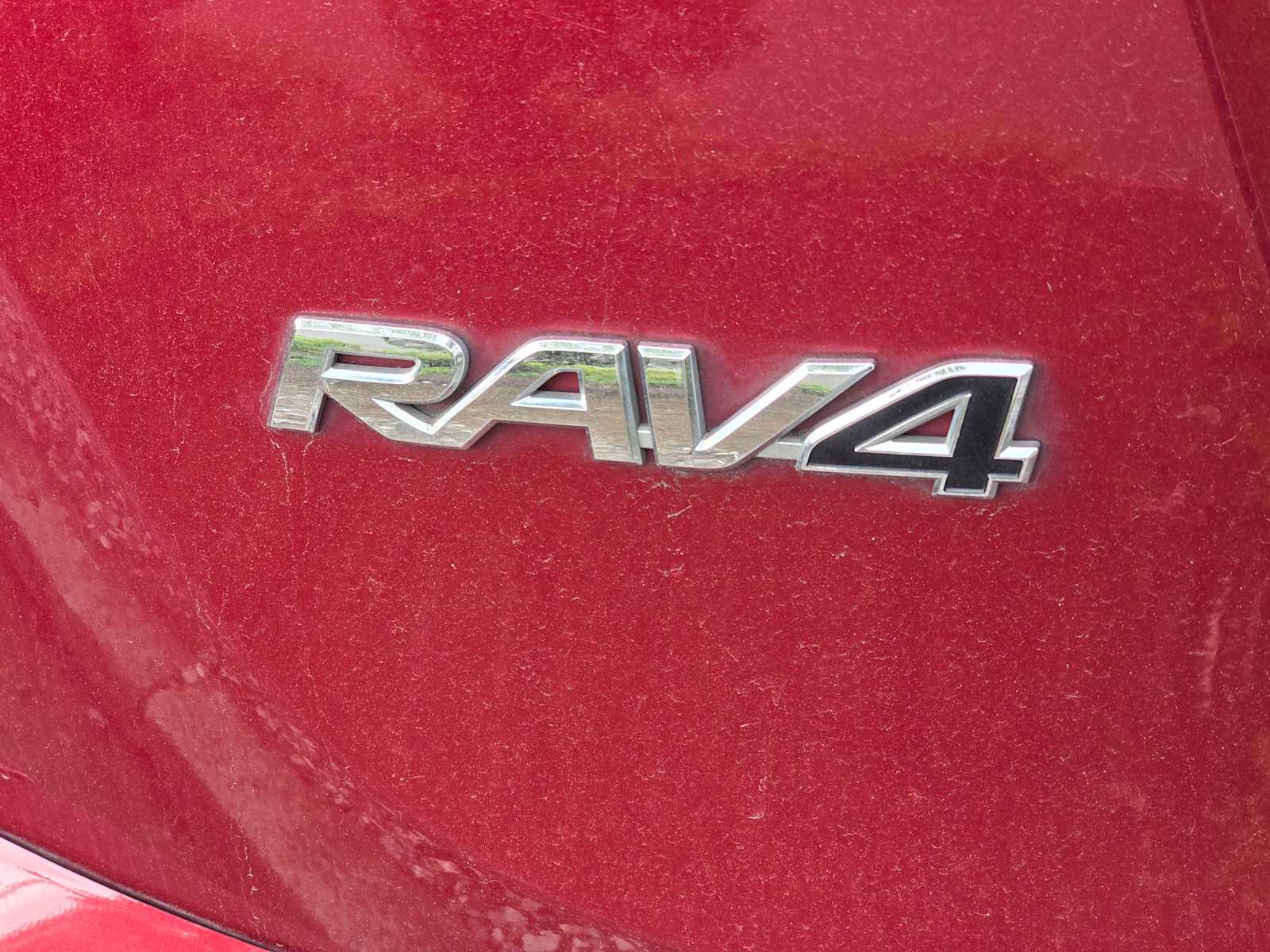 Thumbnail: 2018 Toyota RAV4 - 4