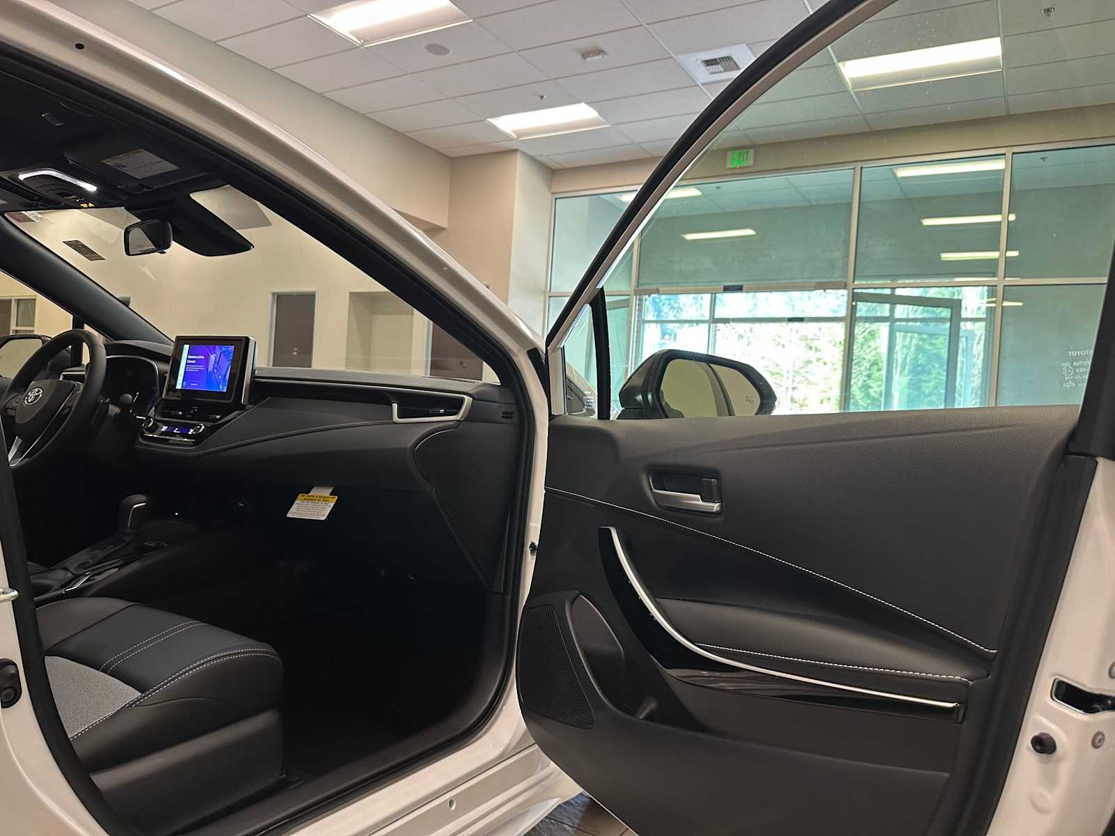 Thumbnail: 2026 Toyota Corolla - 28