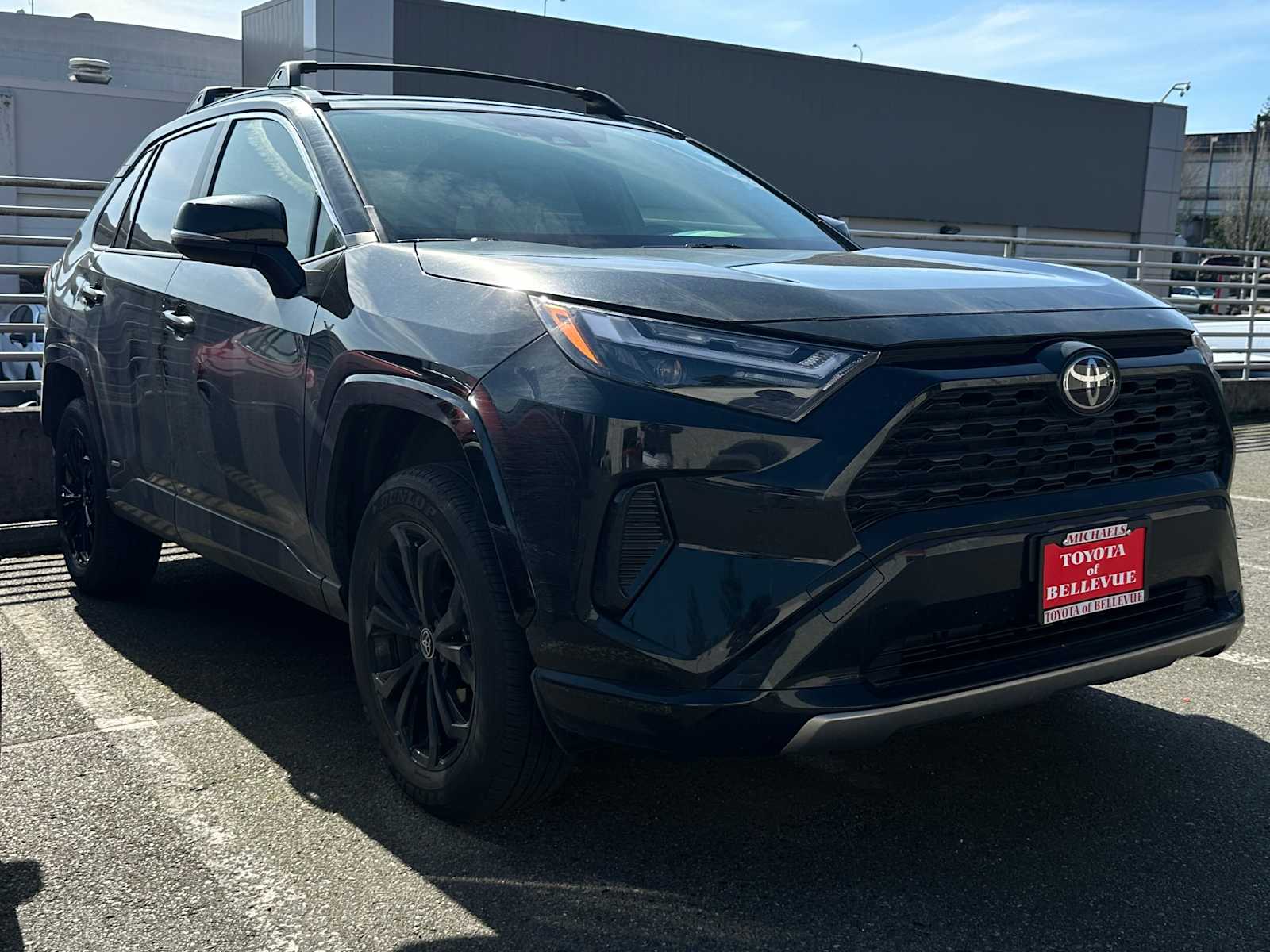 Thumbnail: 2025 Toyota RAV4 - 3