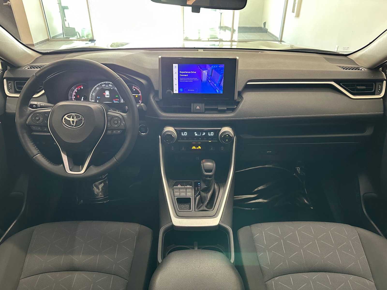 Thumbnail: 2023 Toyota RAV4 - 10