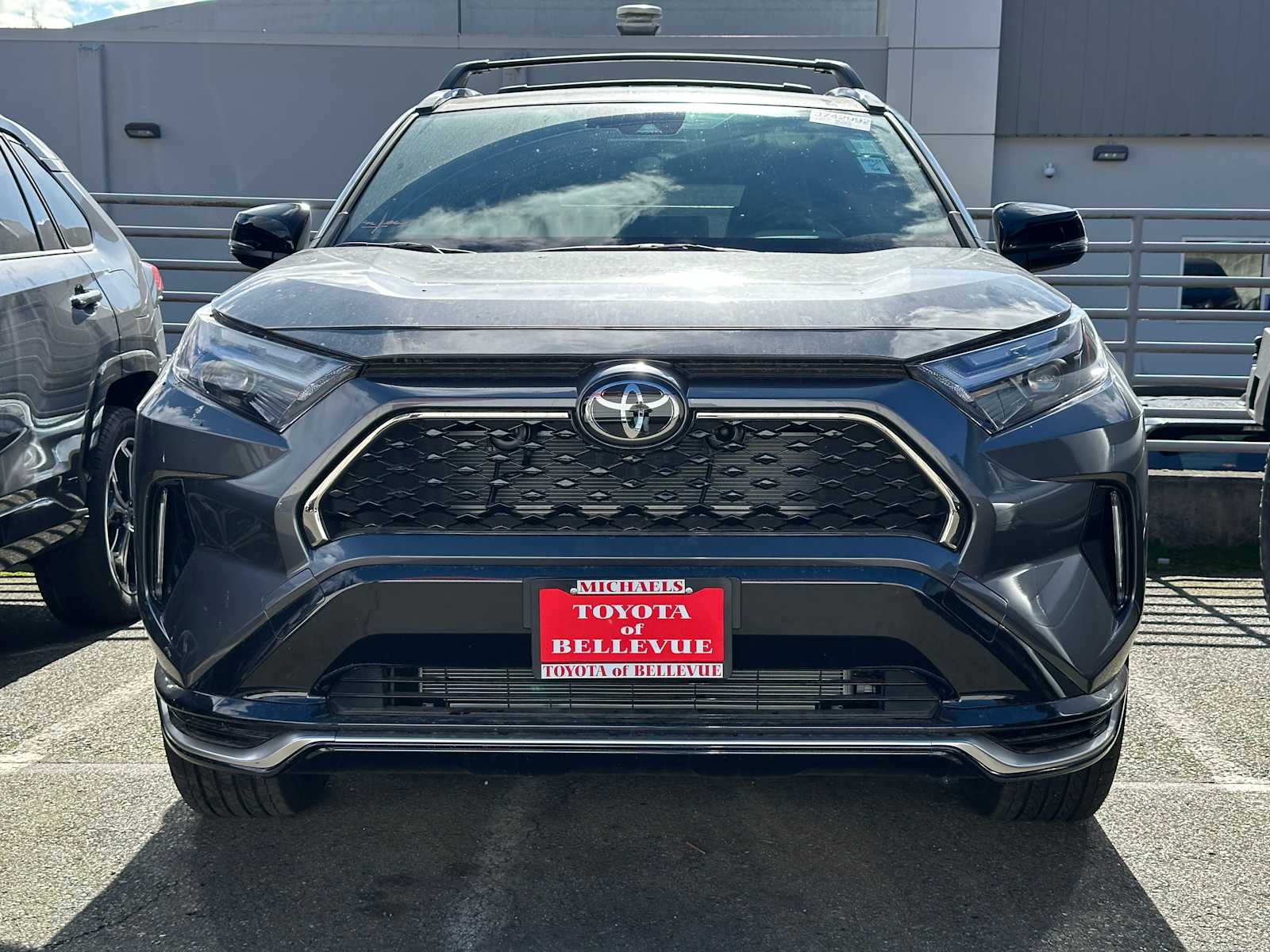 Thumbnail: 2025 Toyota RAV4 - 2