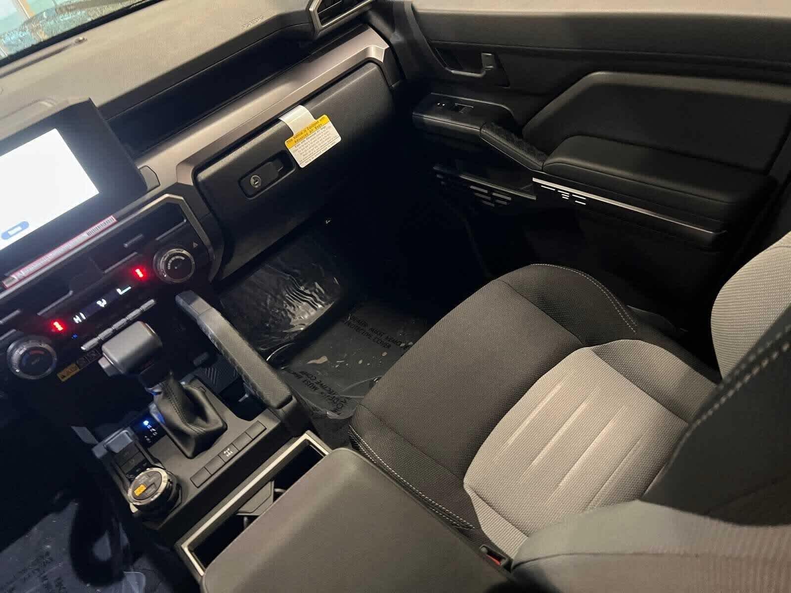 Thumbnail: 2025 Toyota 4Runner - 11