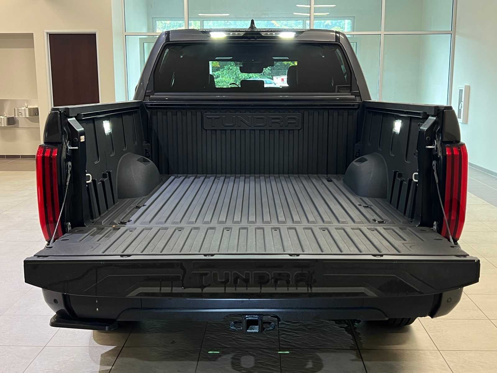 Thumbnail: 2025 Toyota Tundra - 30