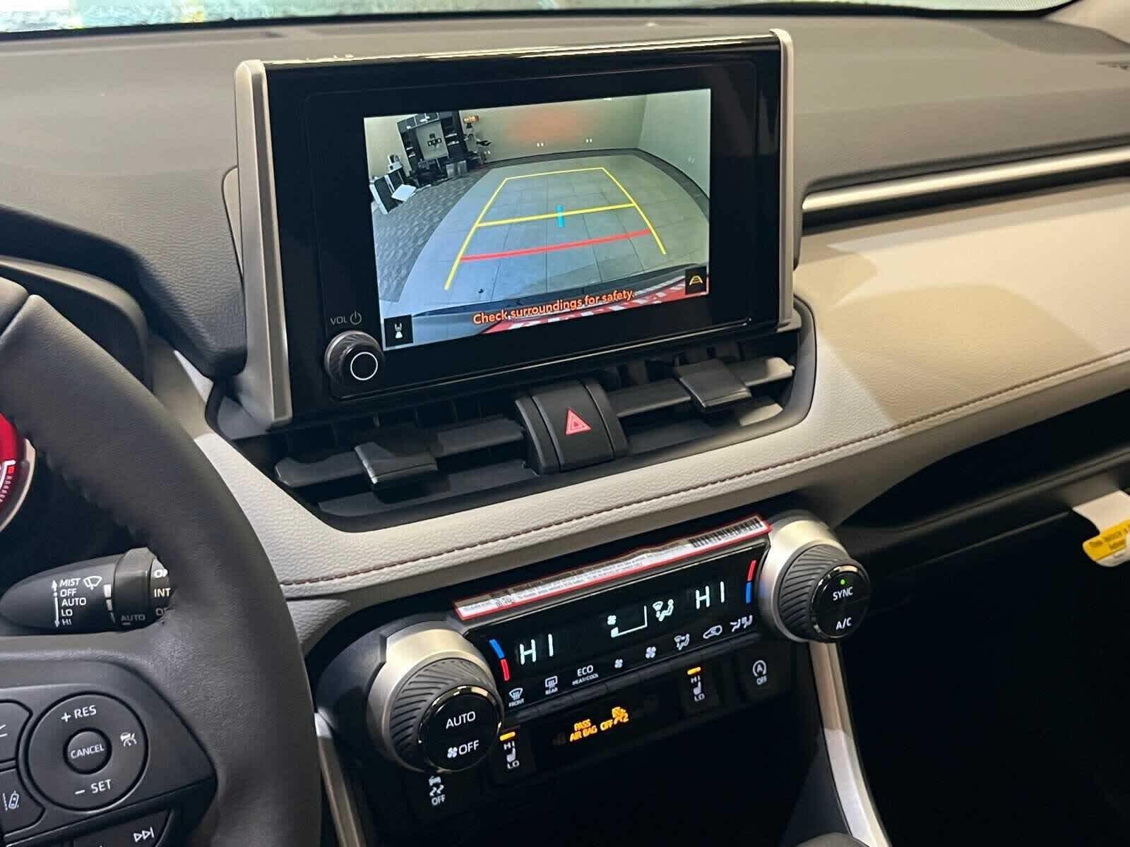 Thumbnail: 2025 Toyota RAV4 - 27