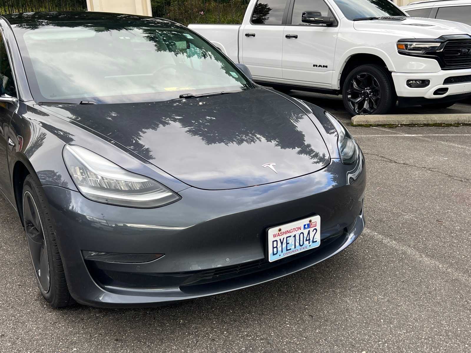 Thumbnail: 2019 Tesla Model 3 - 4