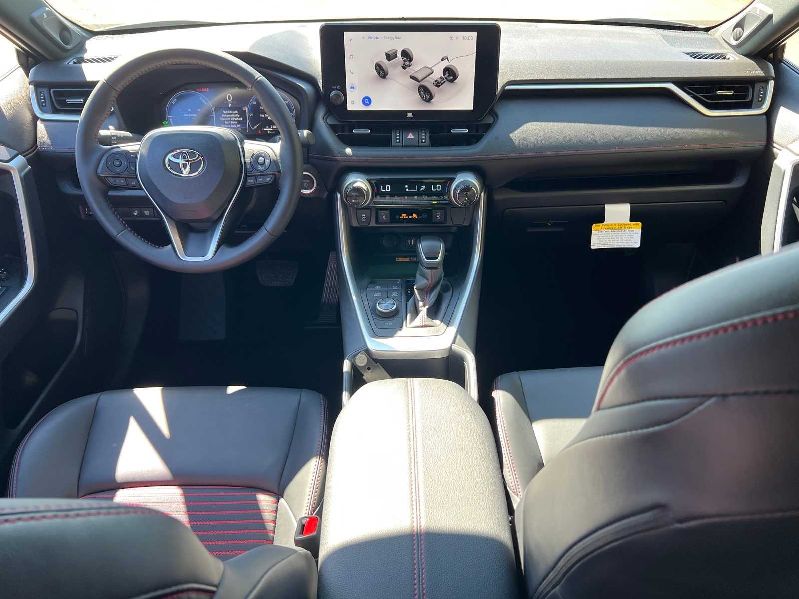2025 Toyota RAV4 XSE 10