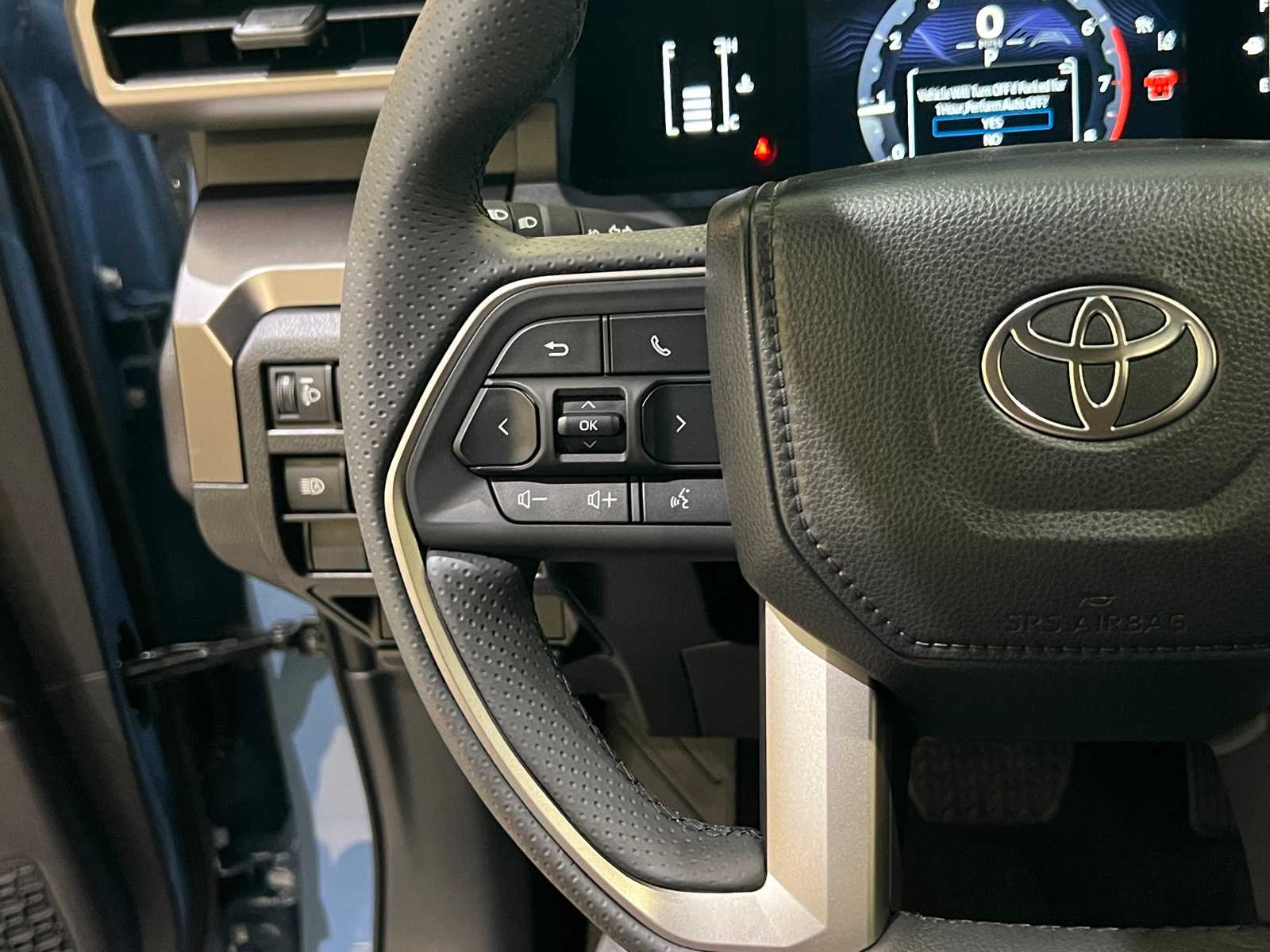 Thumbnail: 2025 Toyota 4Runner - 21
