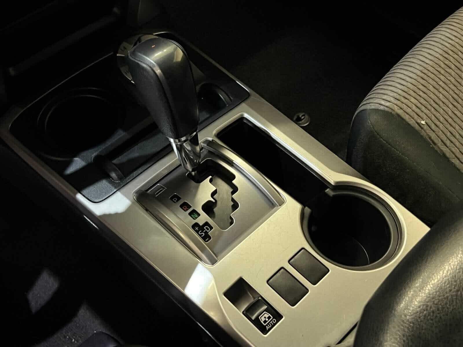 Thumbnail: 2019 Toyota 4Runner - 22