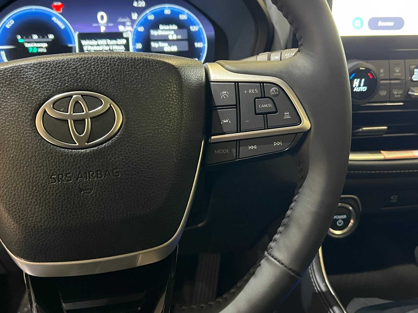 Thumbnail: 2024 Toyota Grand Highlander - 20