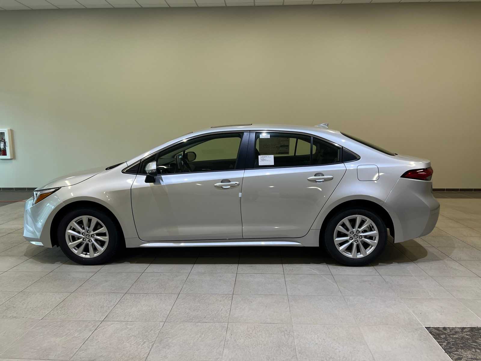 Thumbnail: 2026 Toyota Corolla - 3