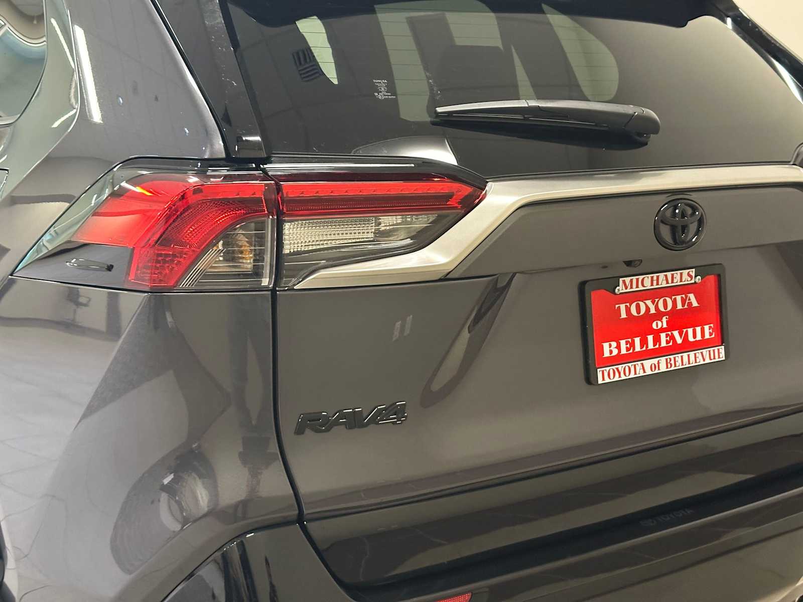 Thumbnail: 2025 Toyota RAV4 - 7