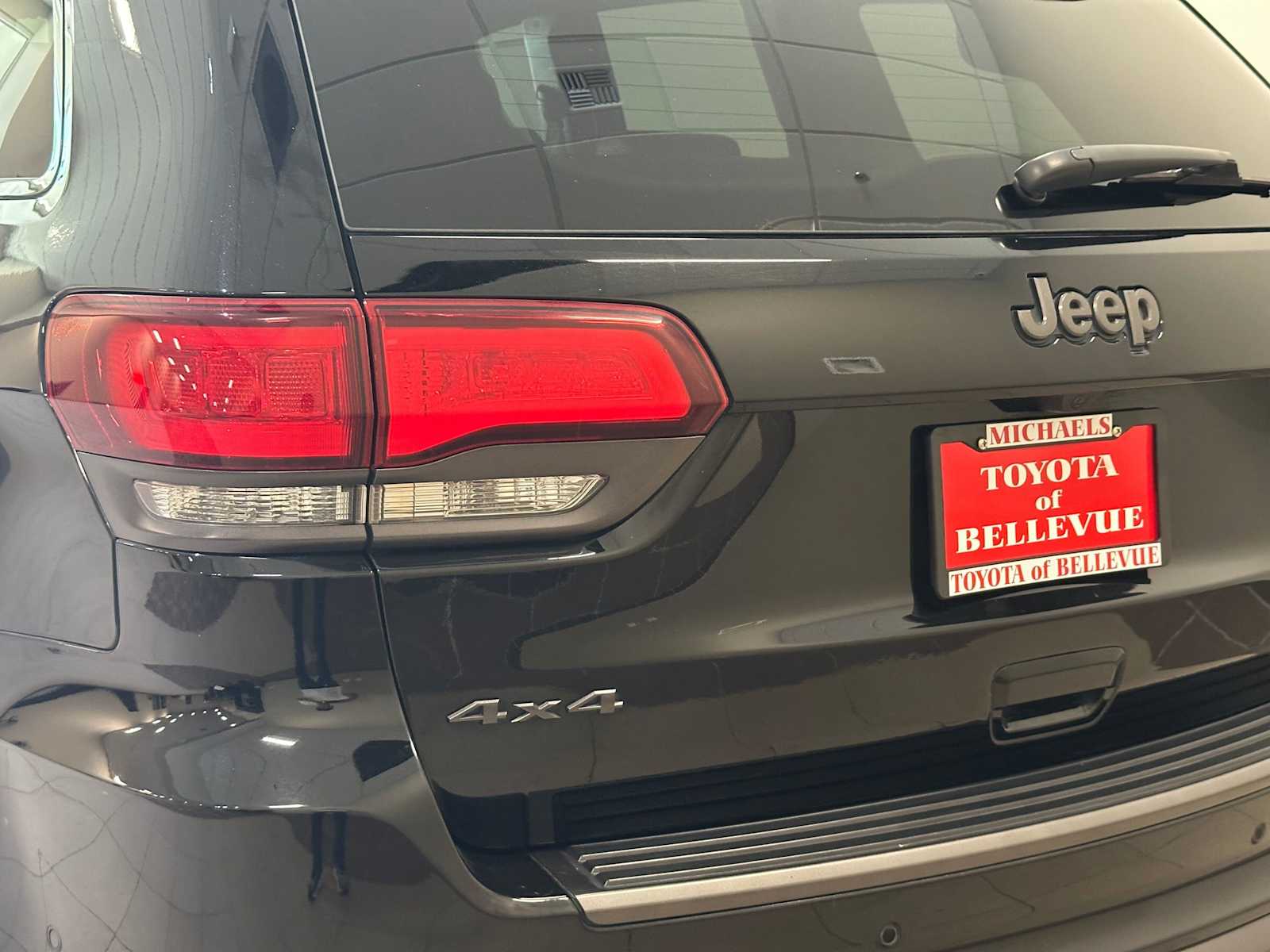 Thumbnail: 2020 Jeep Grand Cherokee - 7