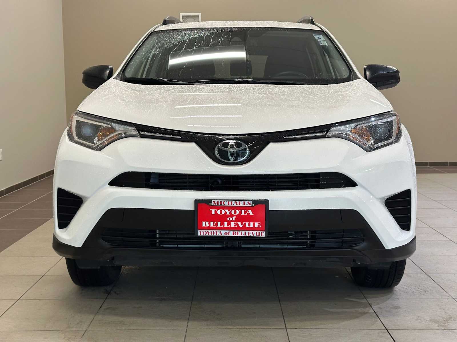 Thumbnail: 2018 Toyota RAV4 - 6