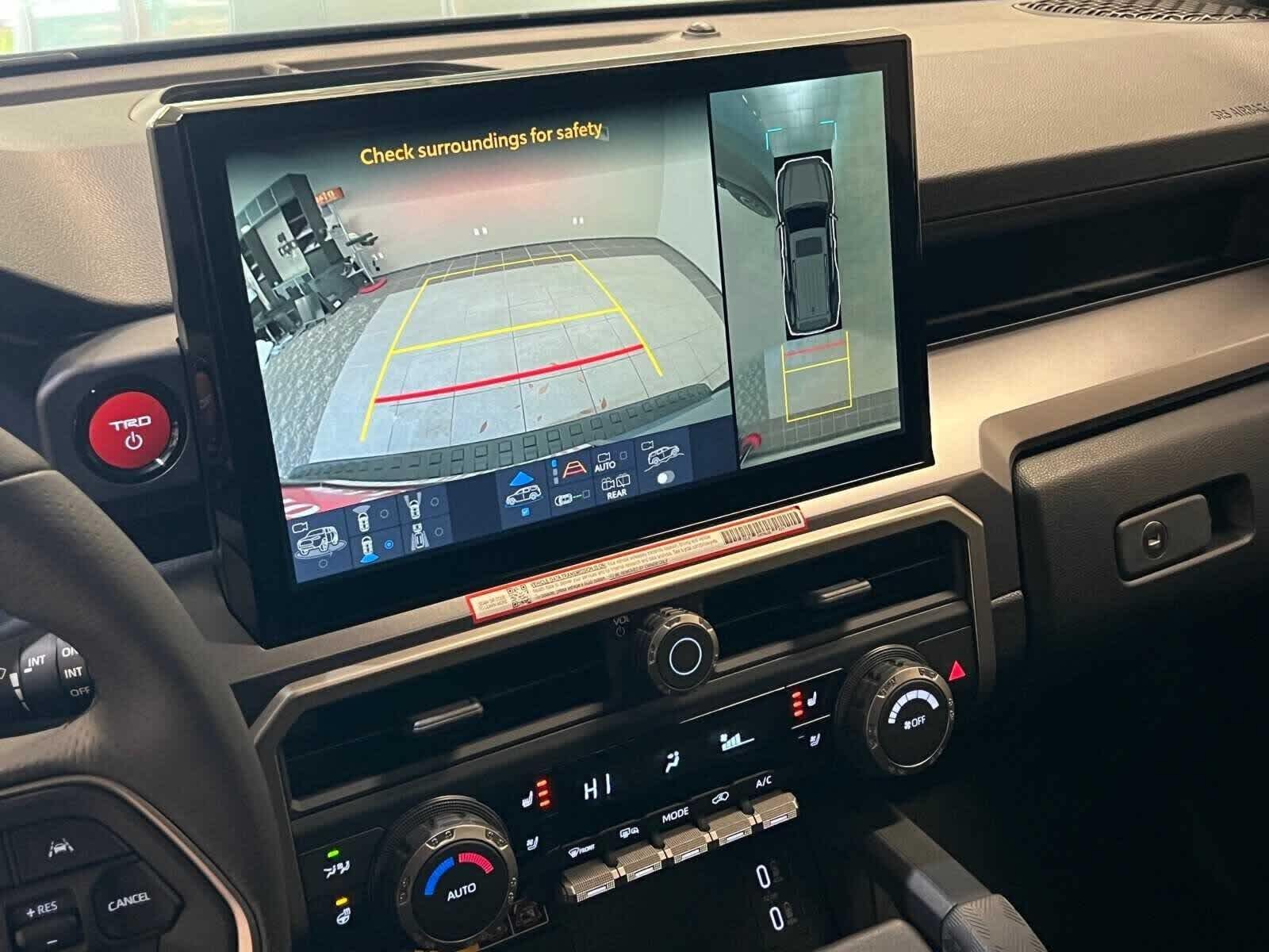 Thumbnail: 2025 Toyota 4Runner - 27