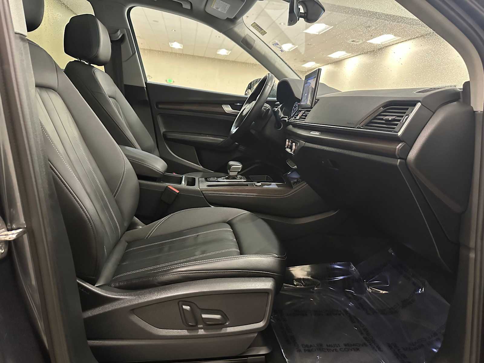 Thumbnail: 2022 Audi Q5 - 27