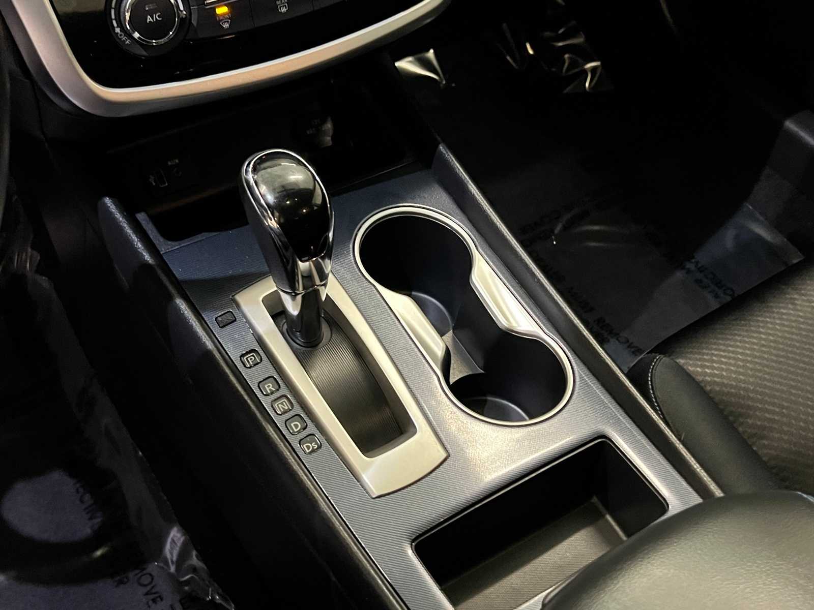 Thumbnail: 2018 Nissan Altima - 21