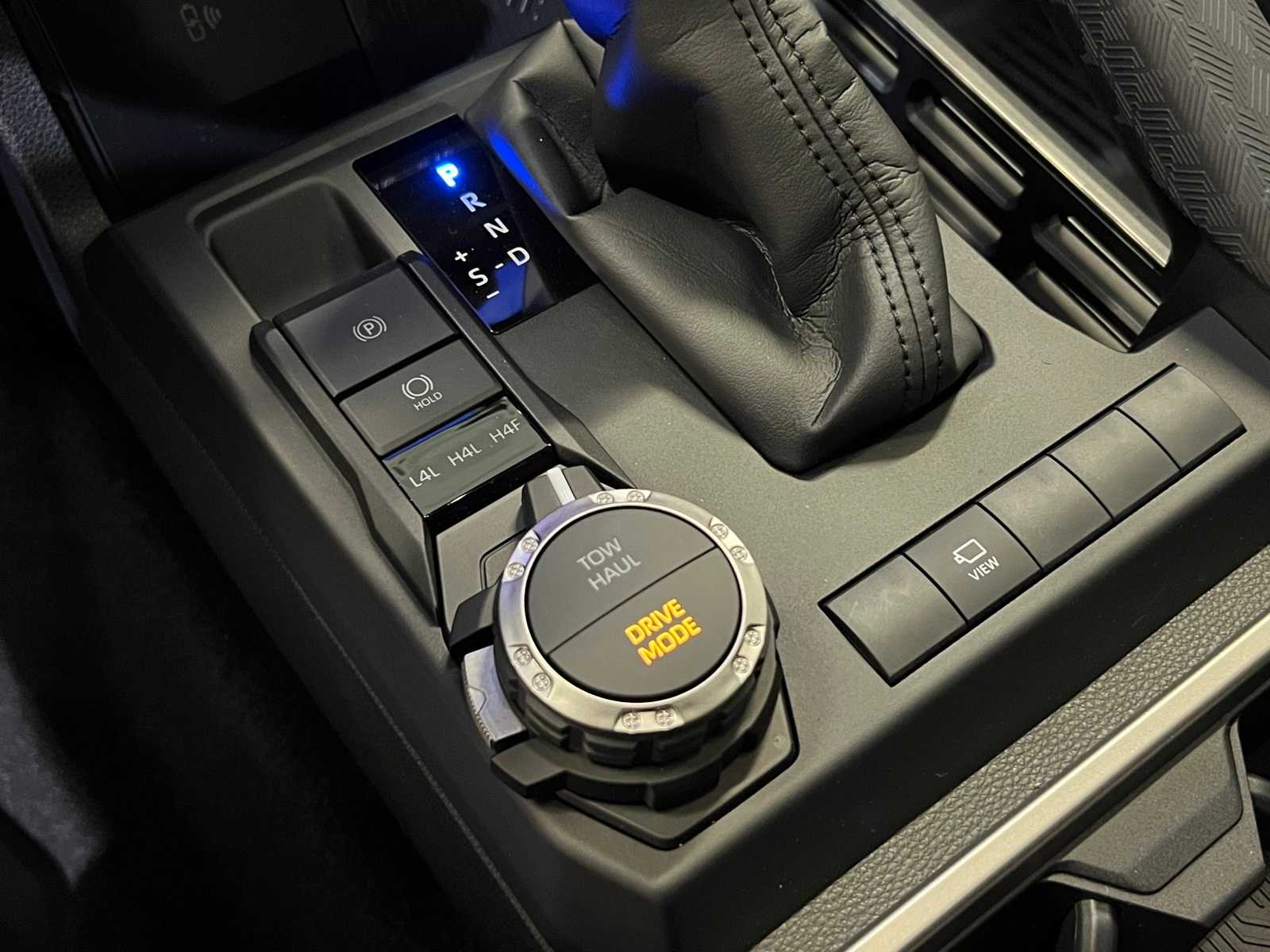 Thumbnail: 2025 Toyota 4Runner - 24