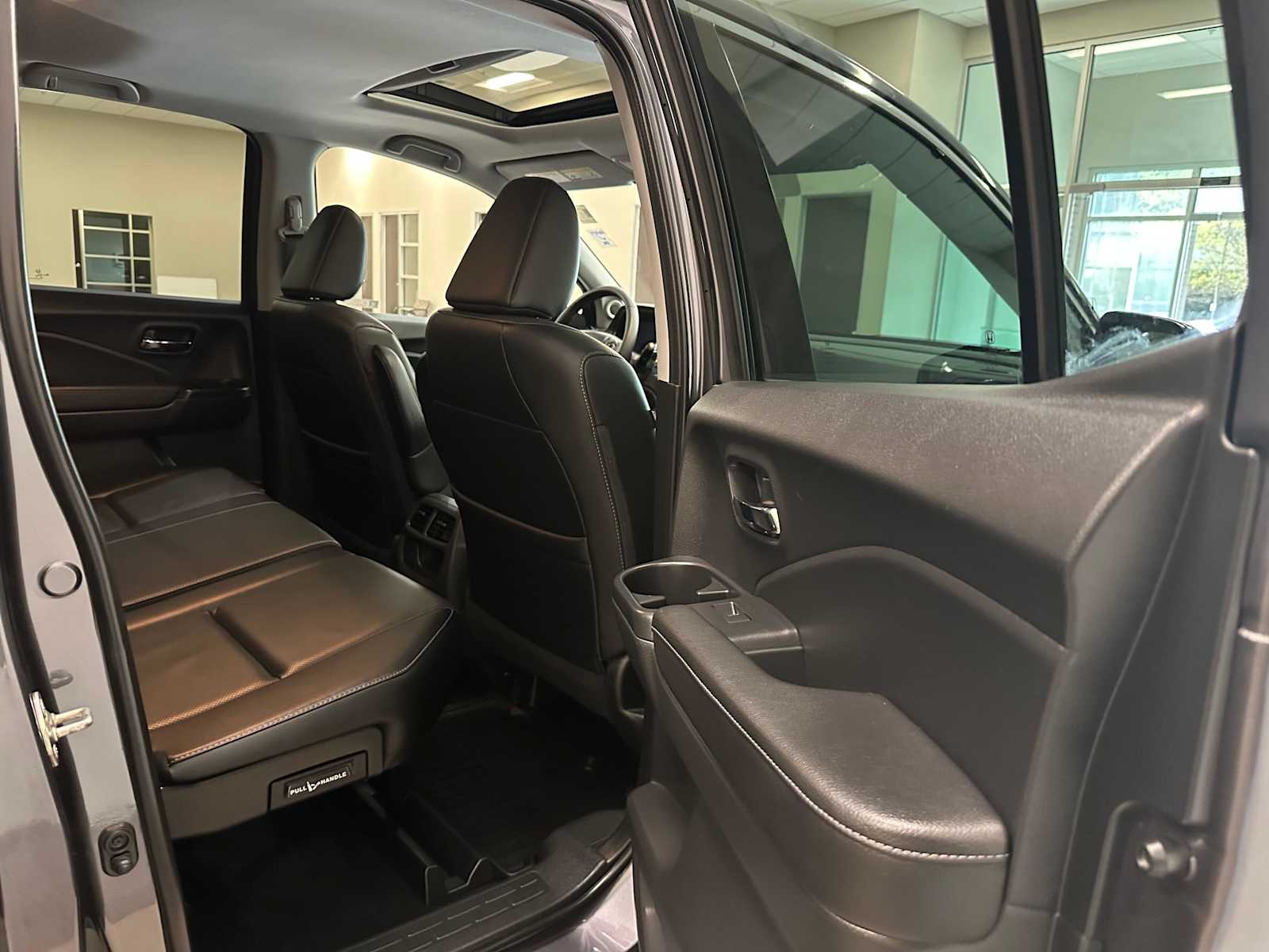 Thumbnail: 2019 Honda Ridgeline - 26