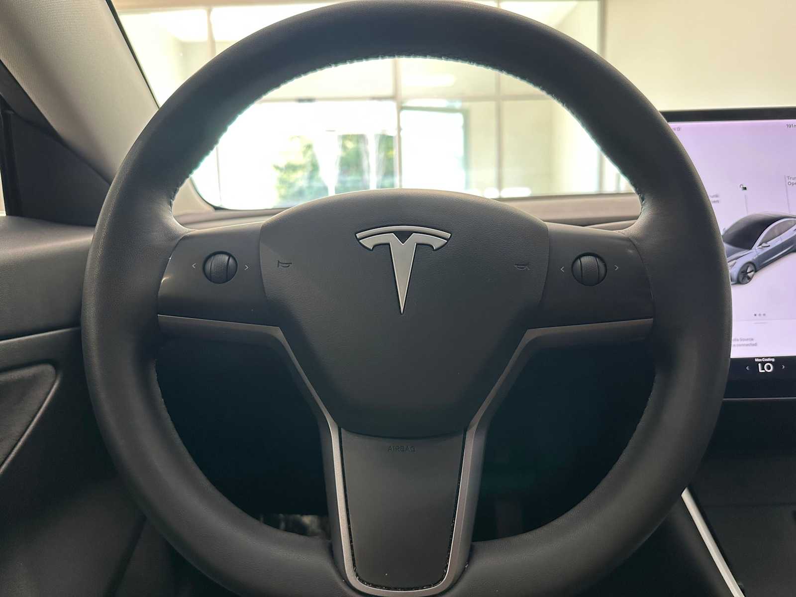 Thumbnail: 2020 Tesla Model 3 - 11