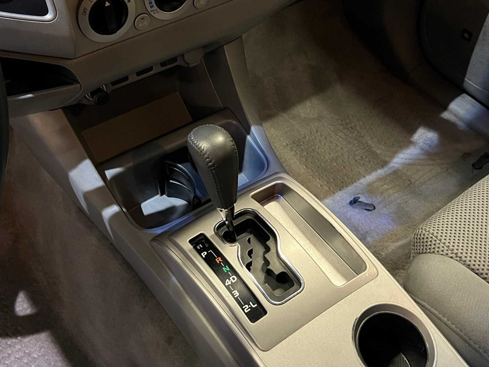 Thumbnail: 2009 Toyota Tacoma - 22