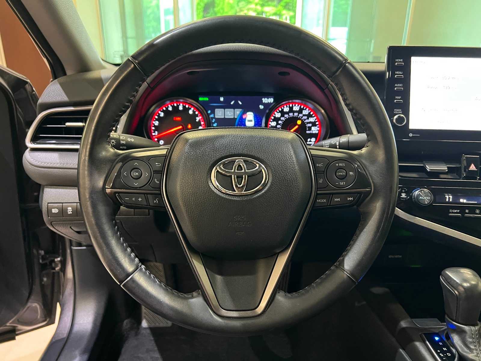Thumbnail: 2021 Toyota Camry - 19