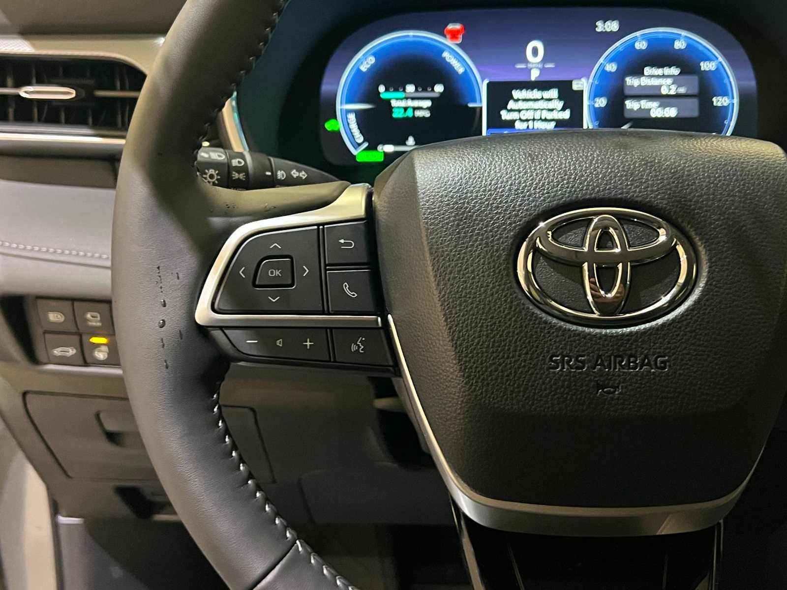 Thumbnail: 2025 Toyota Highlander - 21