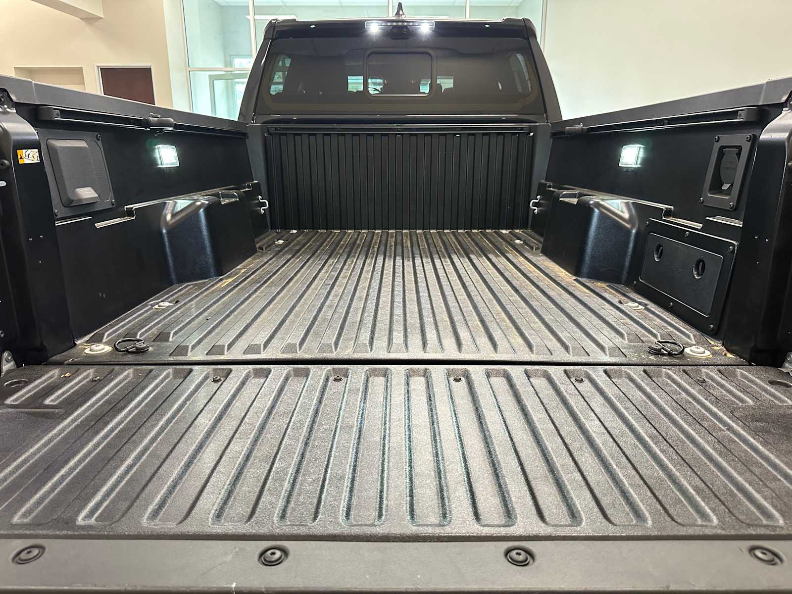 Thumbnail: 2025 Toyota Tacoma - 33