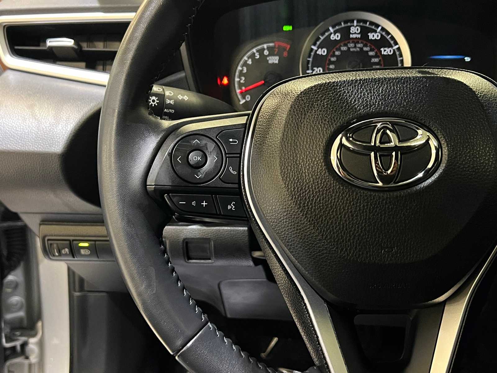 Thumbnail: 2022 Toyota Corolla - 22