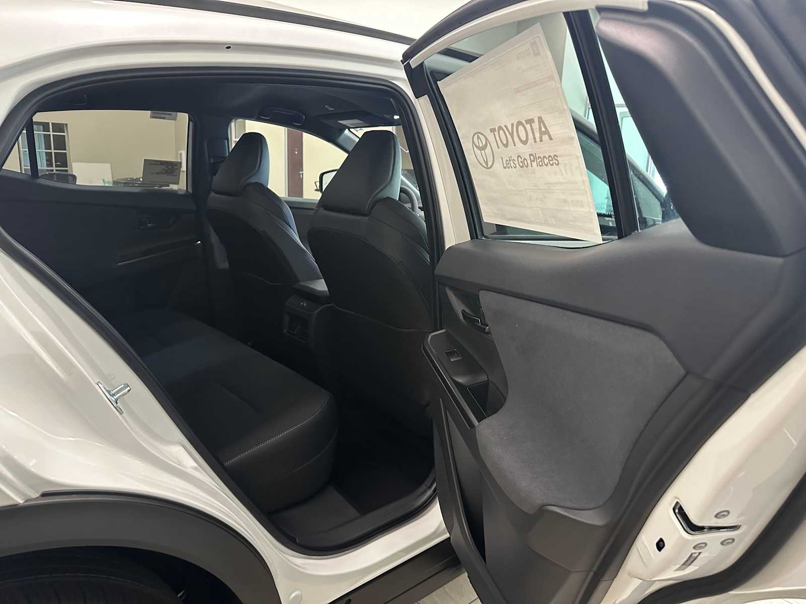 Thumbnail: 2026 Toyota C-HR - 24