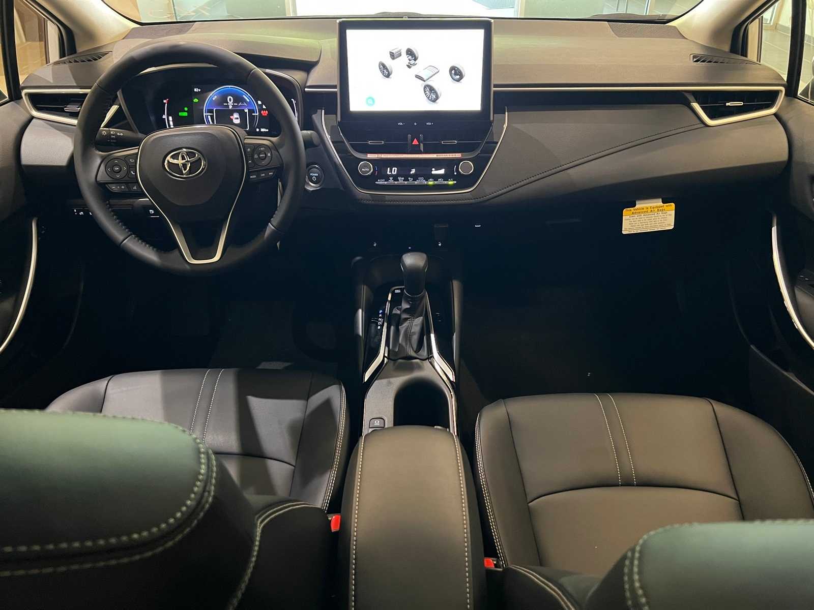Thumbnail: 2025 Toyota Corolla - 10