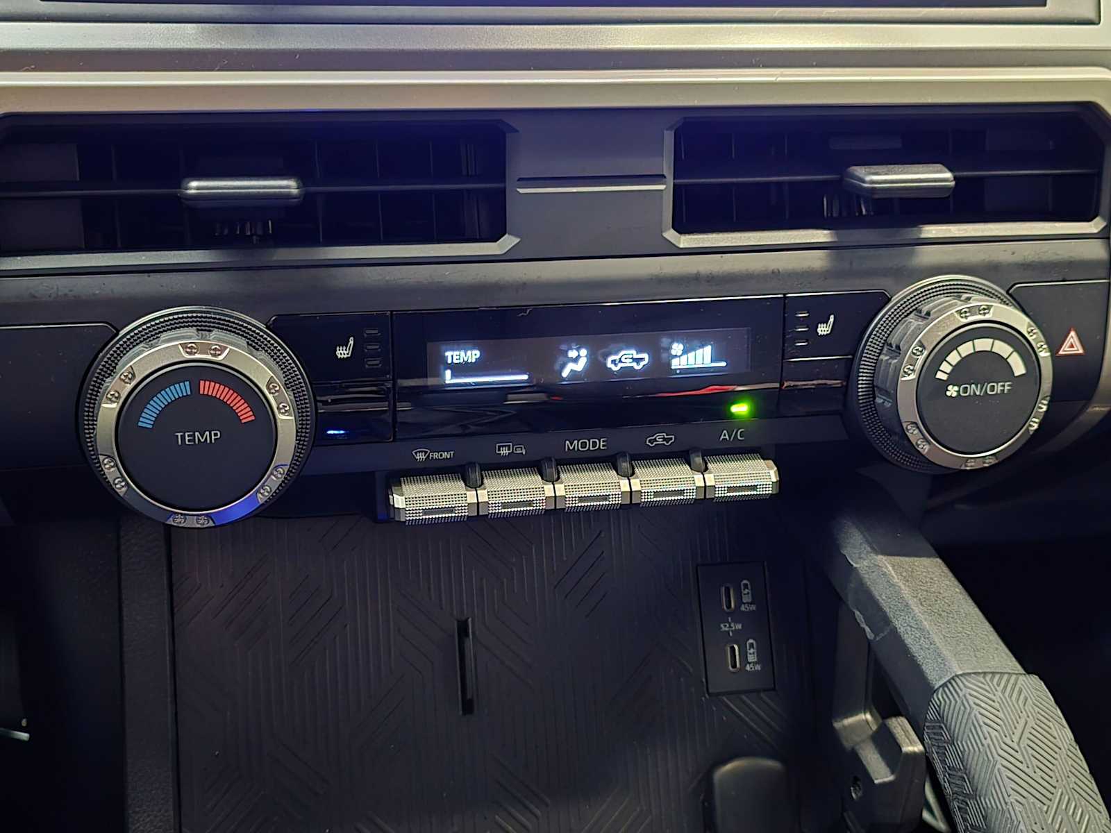 Thumbnail: 2025 Toyota Tacoma - 15