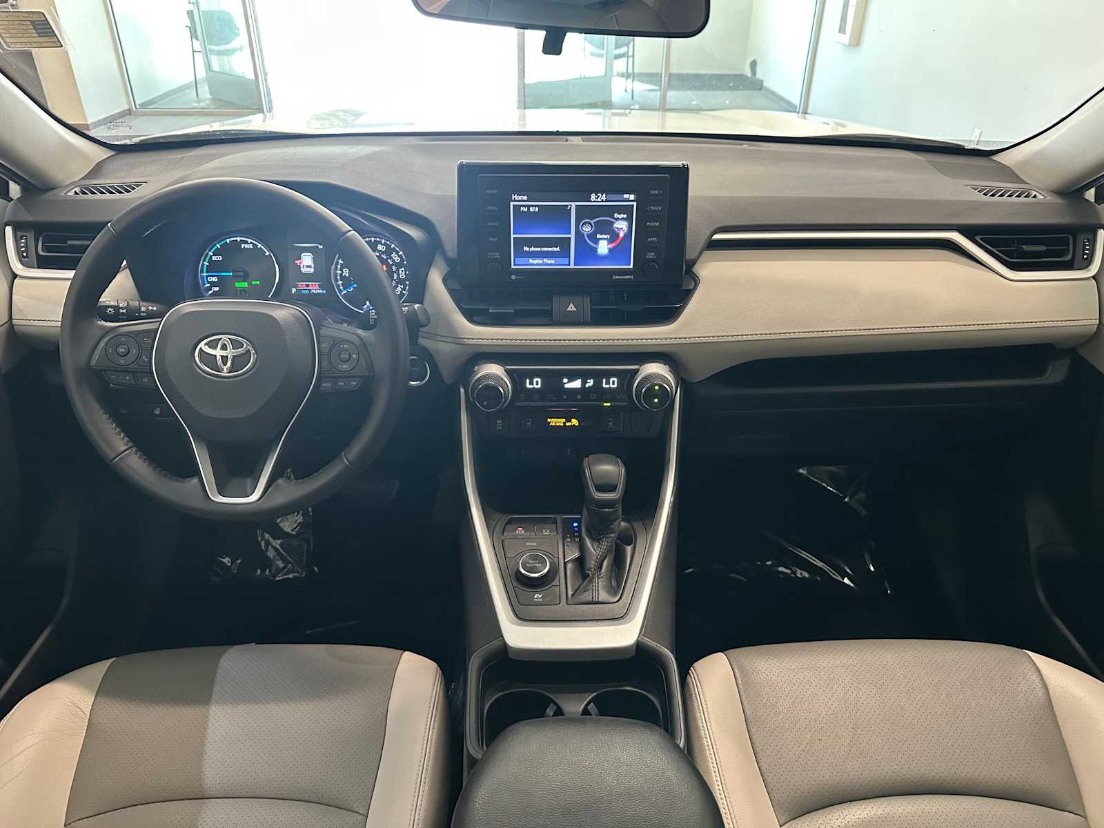 Thumbnail: 2020 Toyota RAV4 - 9